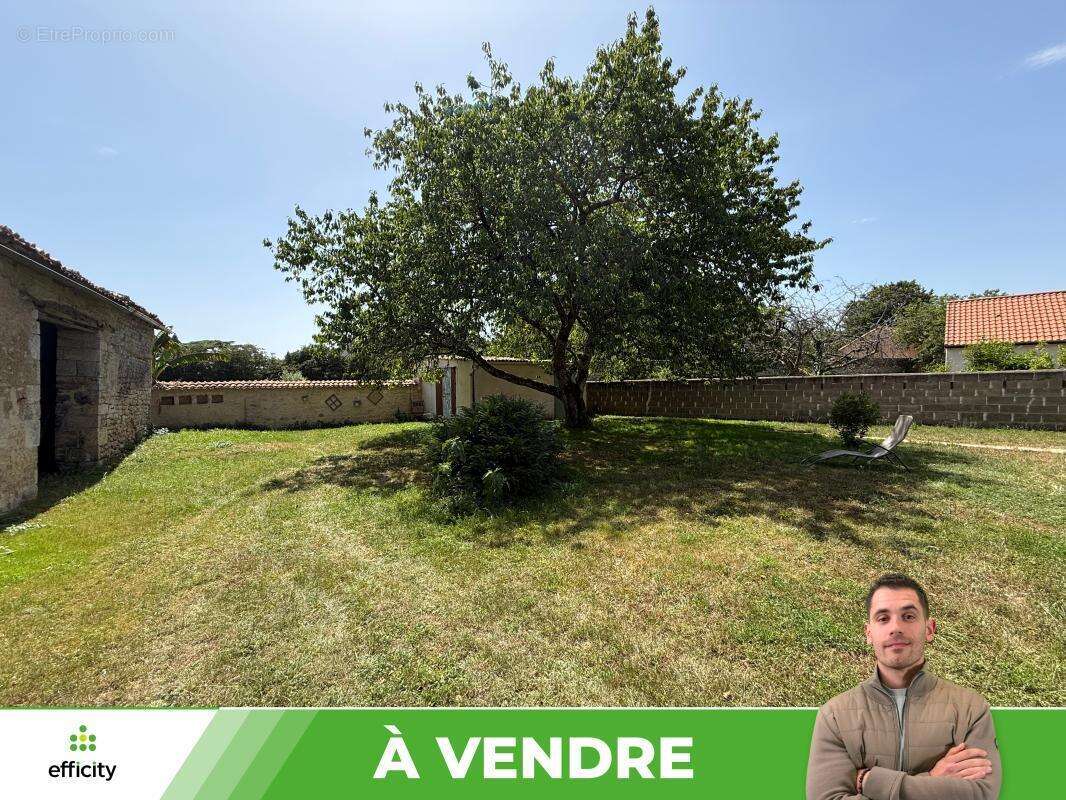 Maison 165 m² à Lavausseau  - photo 18