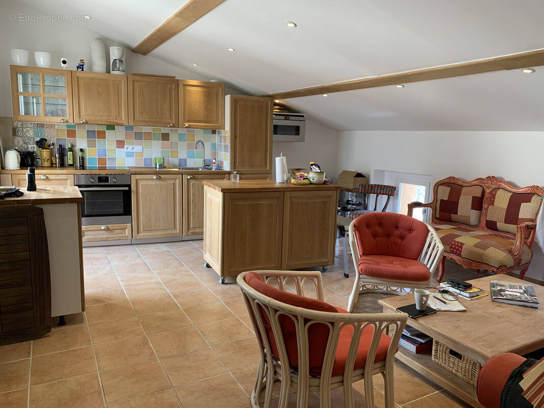 Appartement à LA GARDE-FREINET