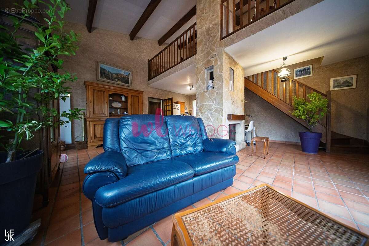 Maison à ROUMOULES