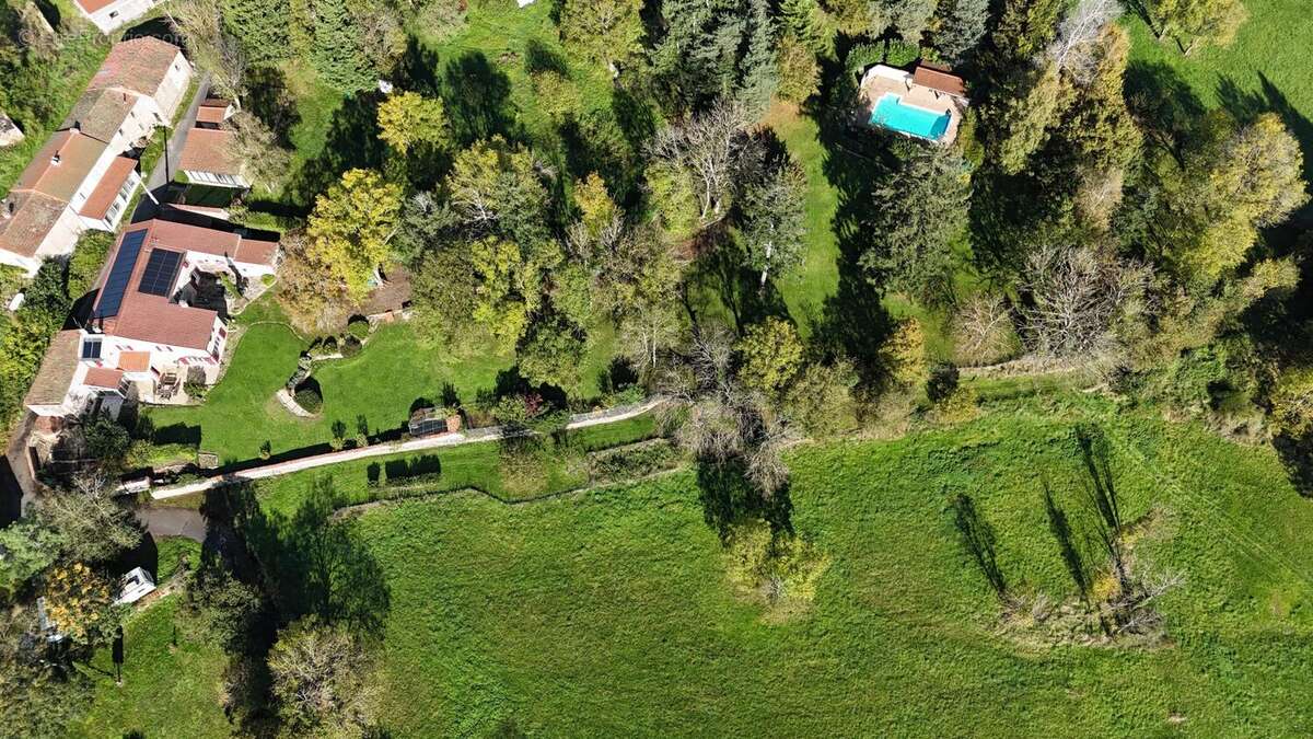 Maison à ESTANDEUIL