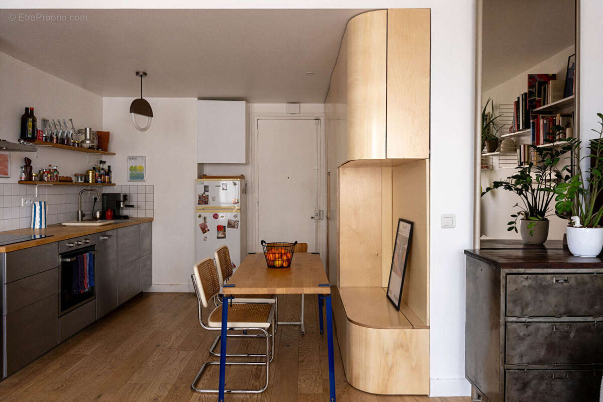 Appartement à PARIS-19E