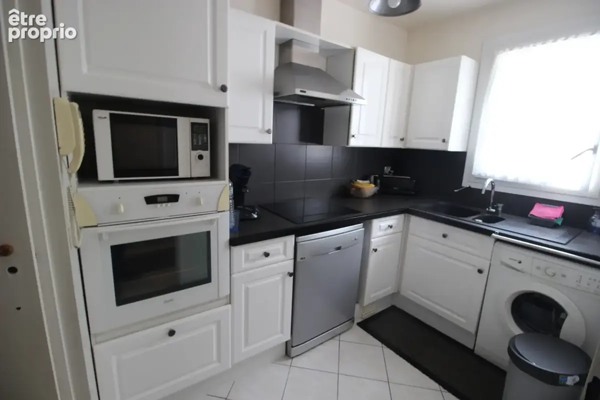 EXCLUSIVITÉ   Maison 3 pièces avec garage, parking et terrasse dans un quartier familial - photo 4