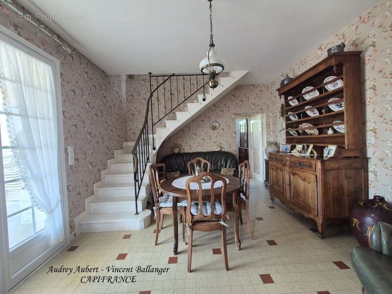 Maison à TONNAY-BOUTONNE