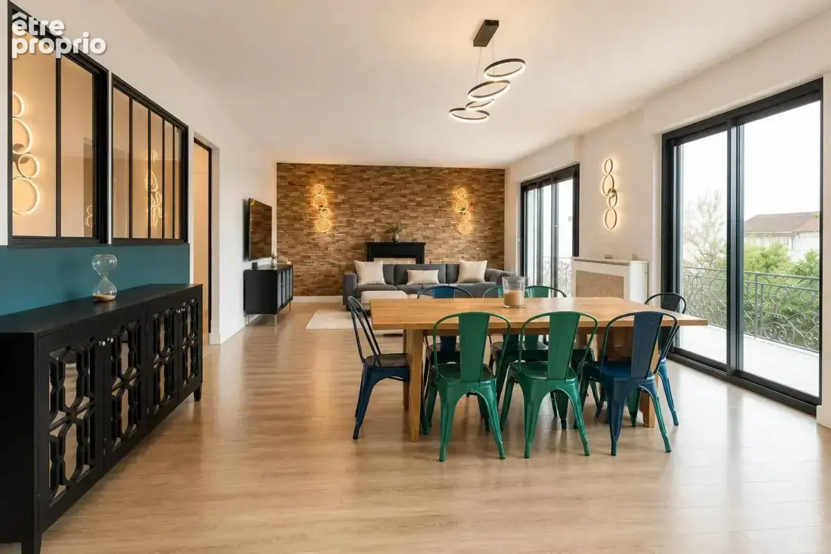 Maison de 8 pièces de 225 m² à Limoges avec piscine - photo 6