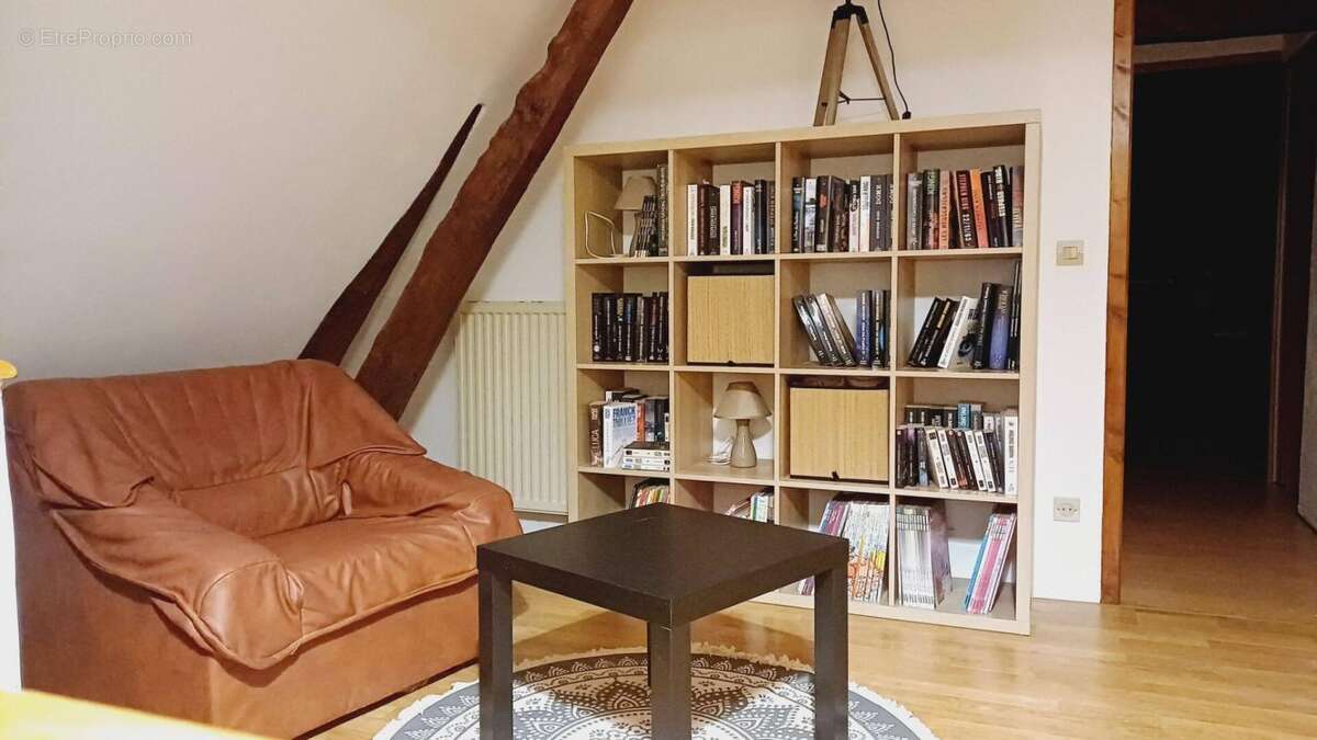 Maison 160 m² à Crisolles  - photo 7