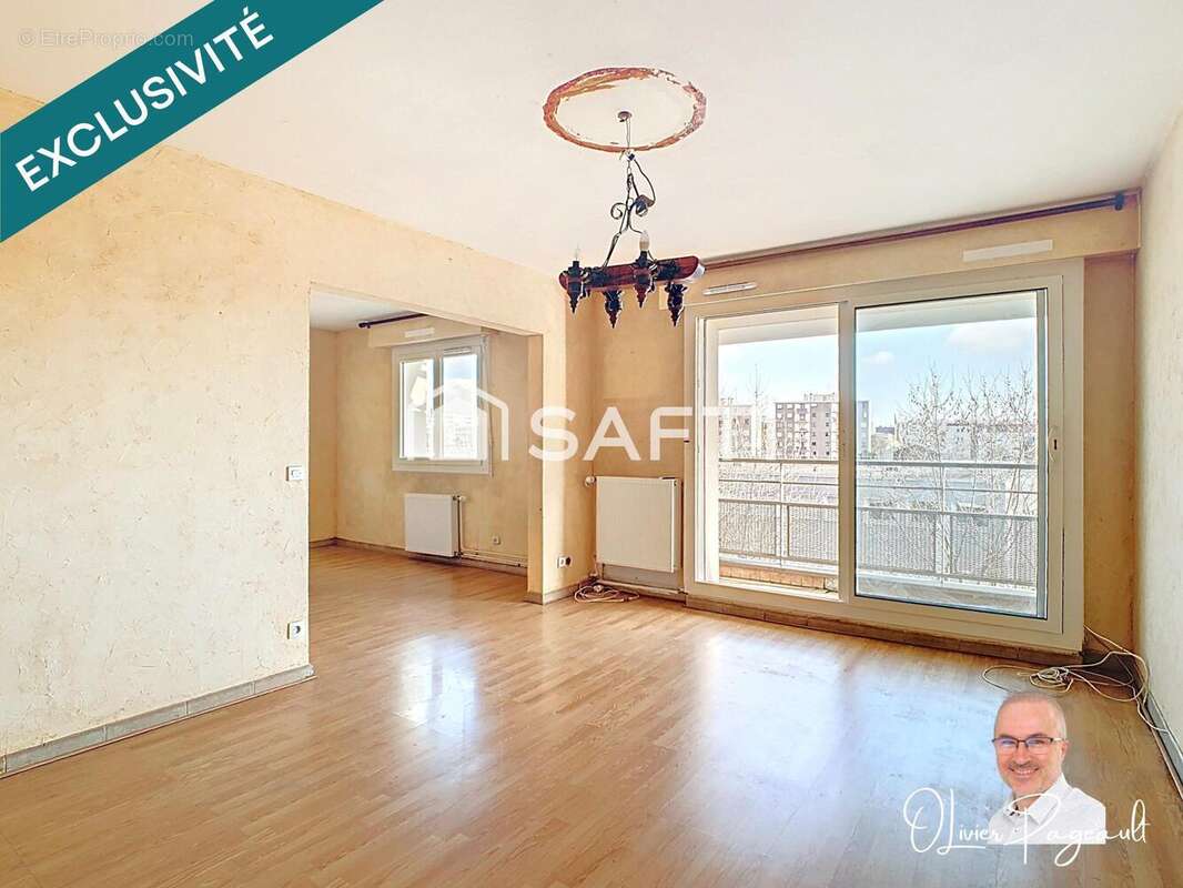 Photo 2 - Appartement à LYON-8E