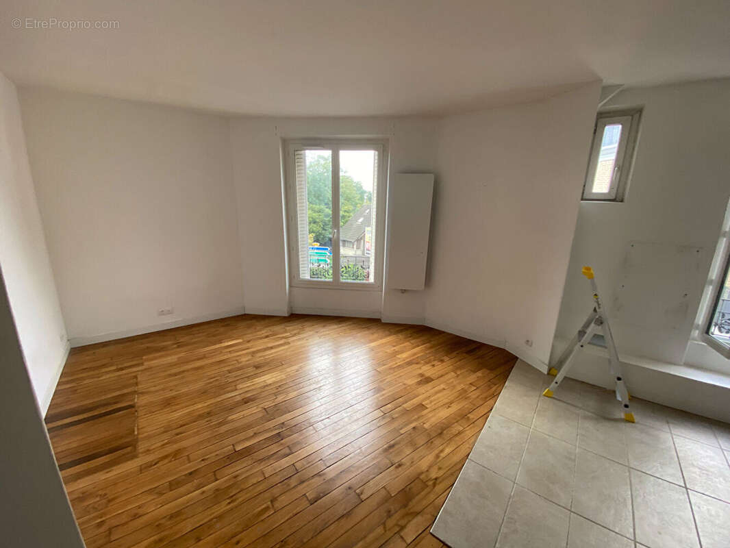 Appartement à AULNAY-SOUS-BOIS
