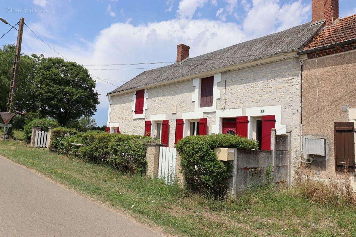 Charme & Authenticité à 8 km de Sancerre – Maison en pierres avec grand jardin - photo 2