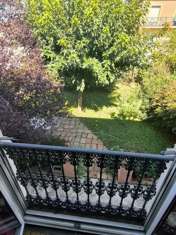 Maison Bourgeoise T6 de 218 m2  en hyper centre avec garage et jardin clos - photo 2