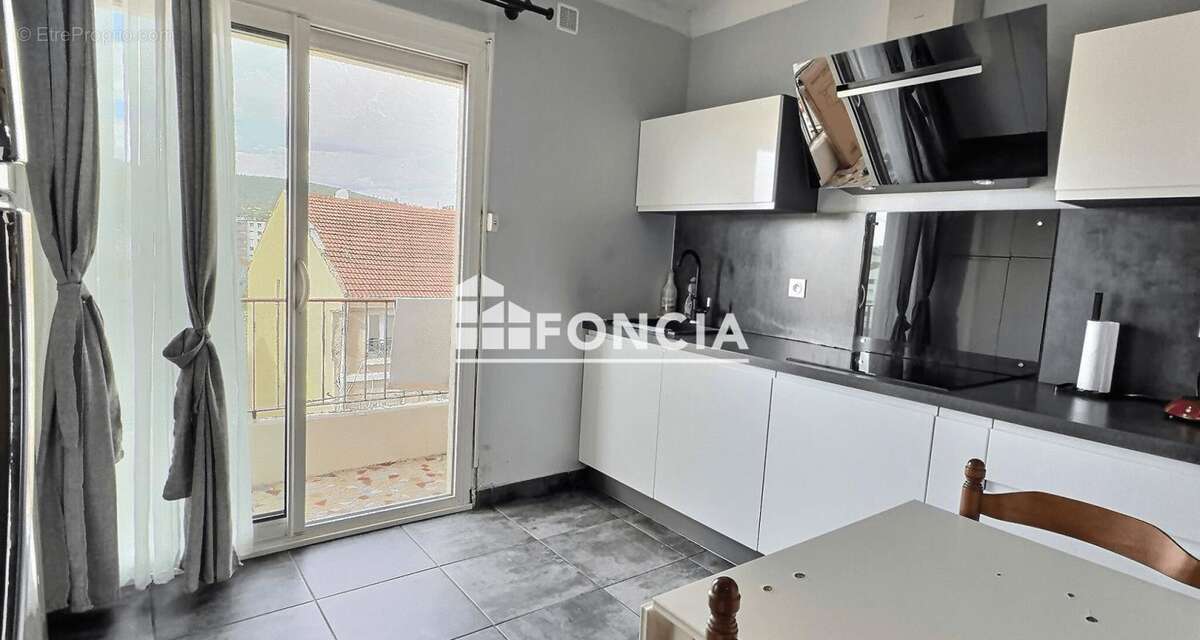 Appartement à LA RICAMARIE