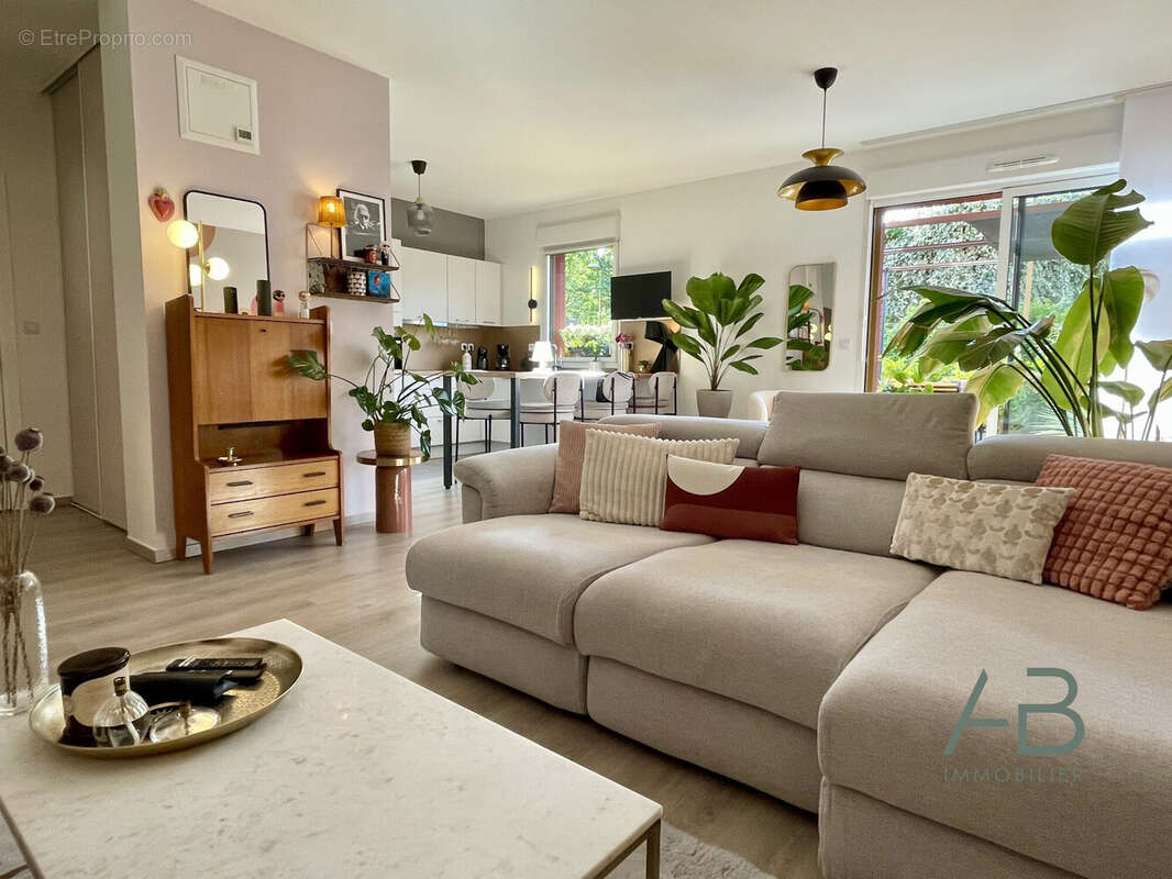 Appartement à MONS-EN-BAROEUL