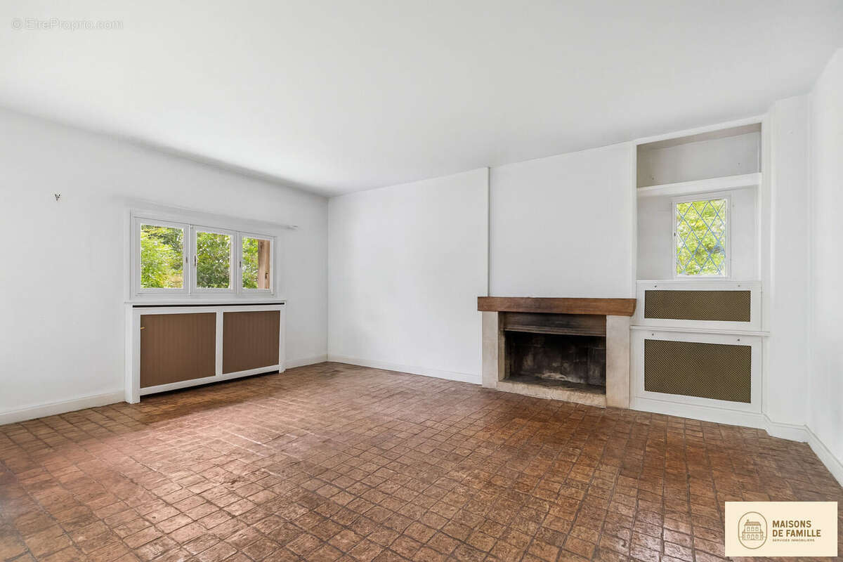 Maison à VAUCRESSON