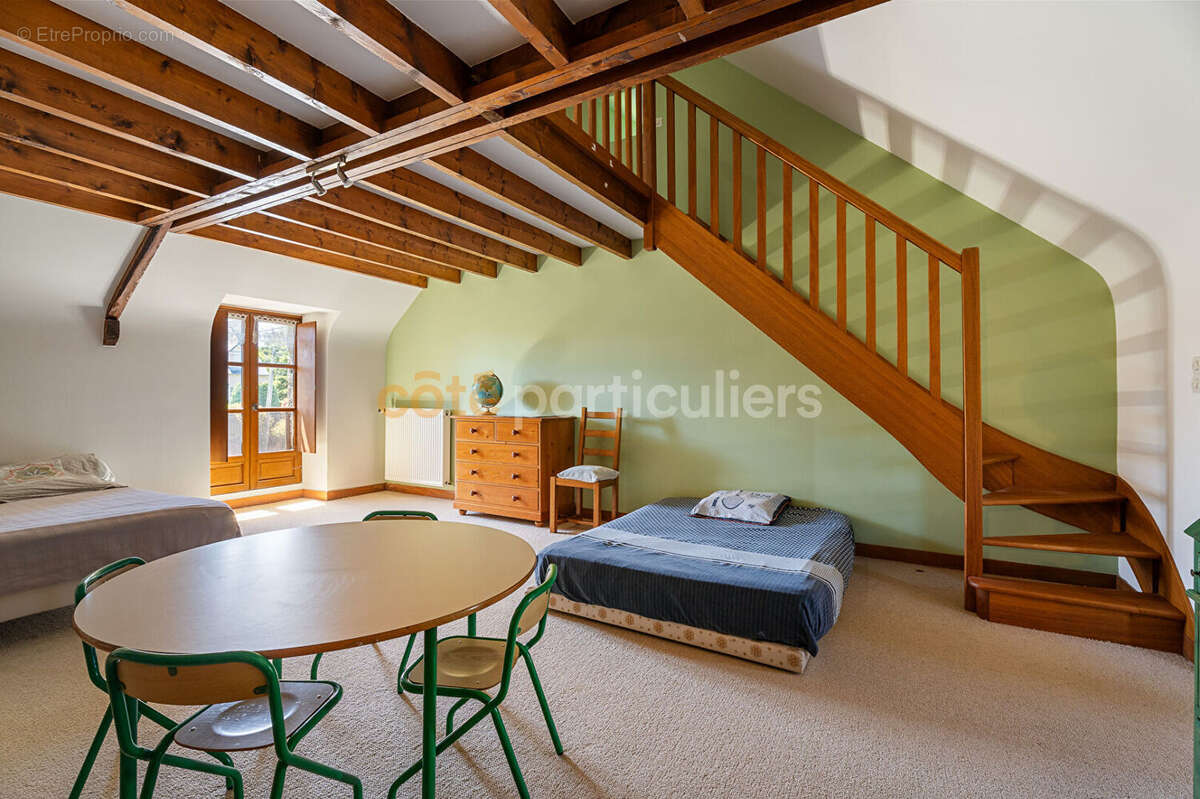 Propriété Saint Coulomb, bord de mer, 7 pièces 236 m2. Jardin paysager - photo 14