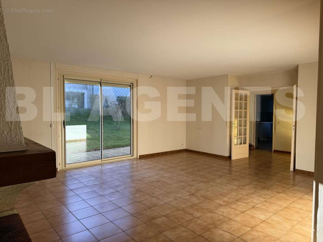 IMG_5241 - Maison à SAINT-AMANS-SOULT