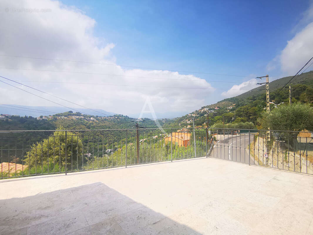 Aspremont - proche nice : jolie maison individuelle en parfait etat - photo 14