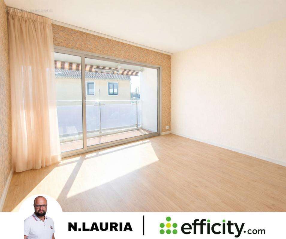 Appartement à PERTUIS