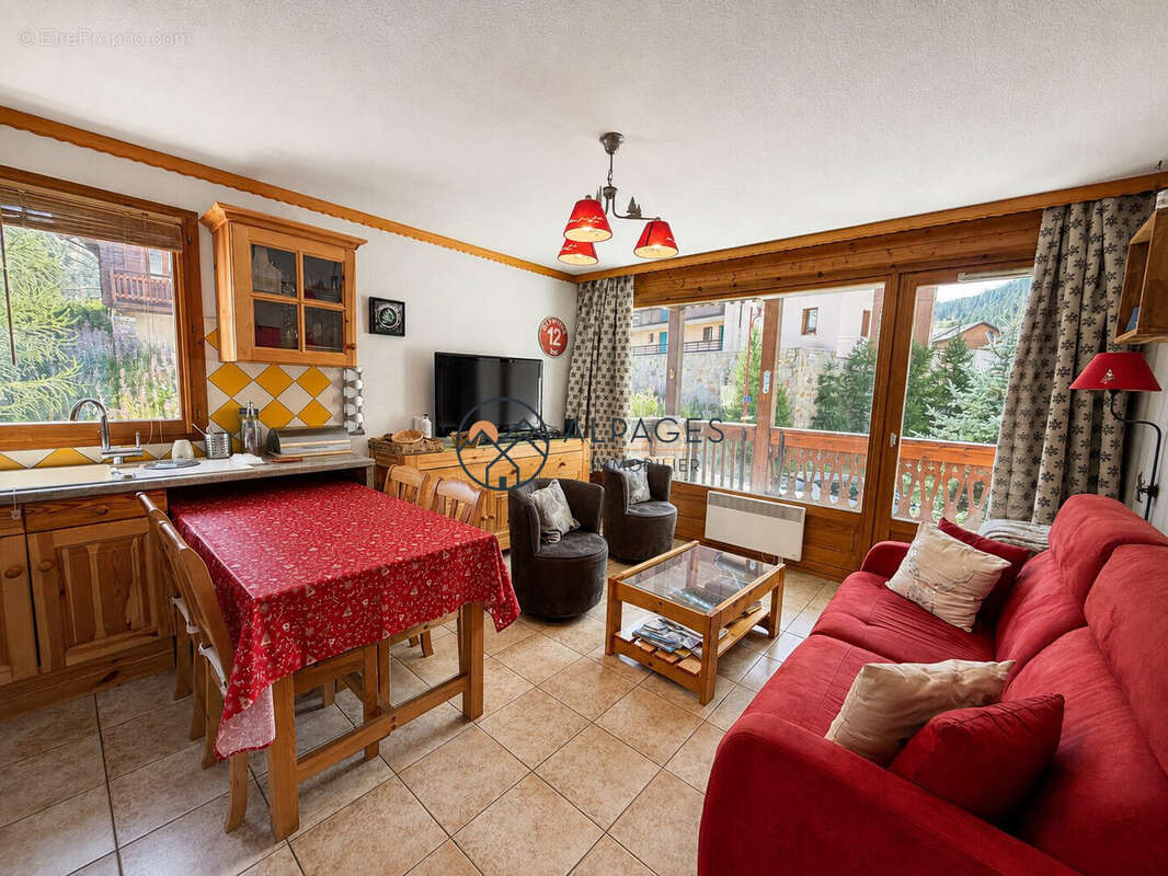 Appartement 40 m² à Vars  - photo 4