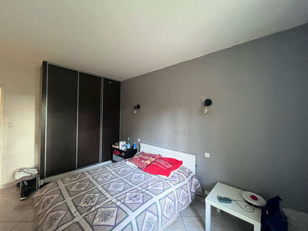 Maison à LA VALETTE-DU-VAR