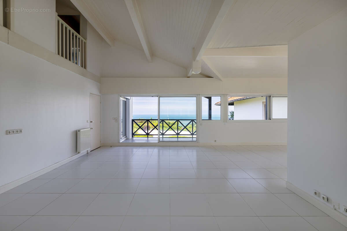 Appartement à CIBOURE