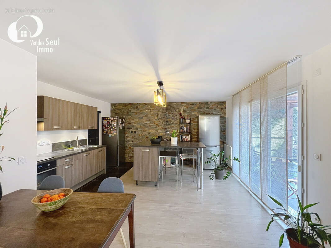 Appartement à SEYNOD