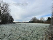 Terrain à AUGUAISE