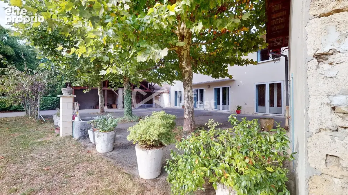 Maison 5 pièces 138 m² à vendre à Saint-Marcellin (38160) - photo 3