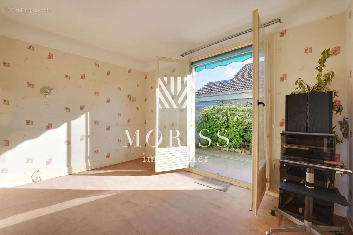 Maison à MONTIGNY-LES-CORMEILLES