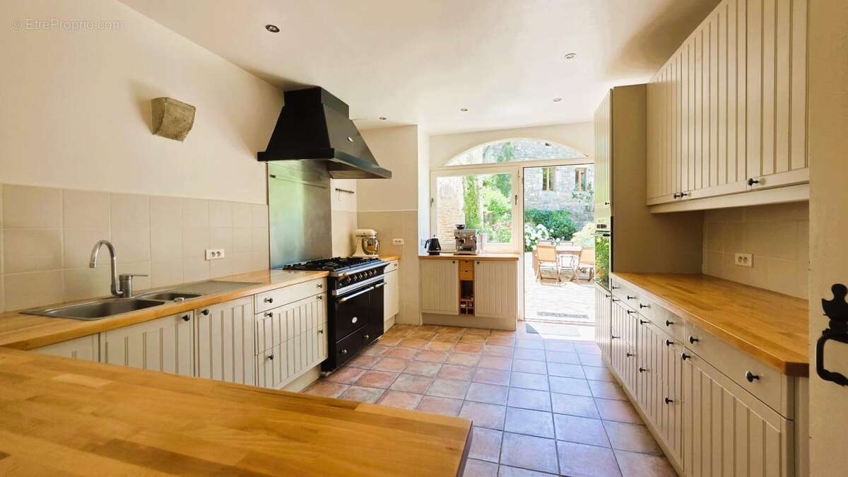 Maison à SAINT-ANTONIN-NOBLE-VAL