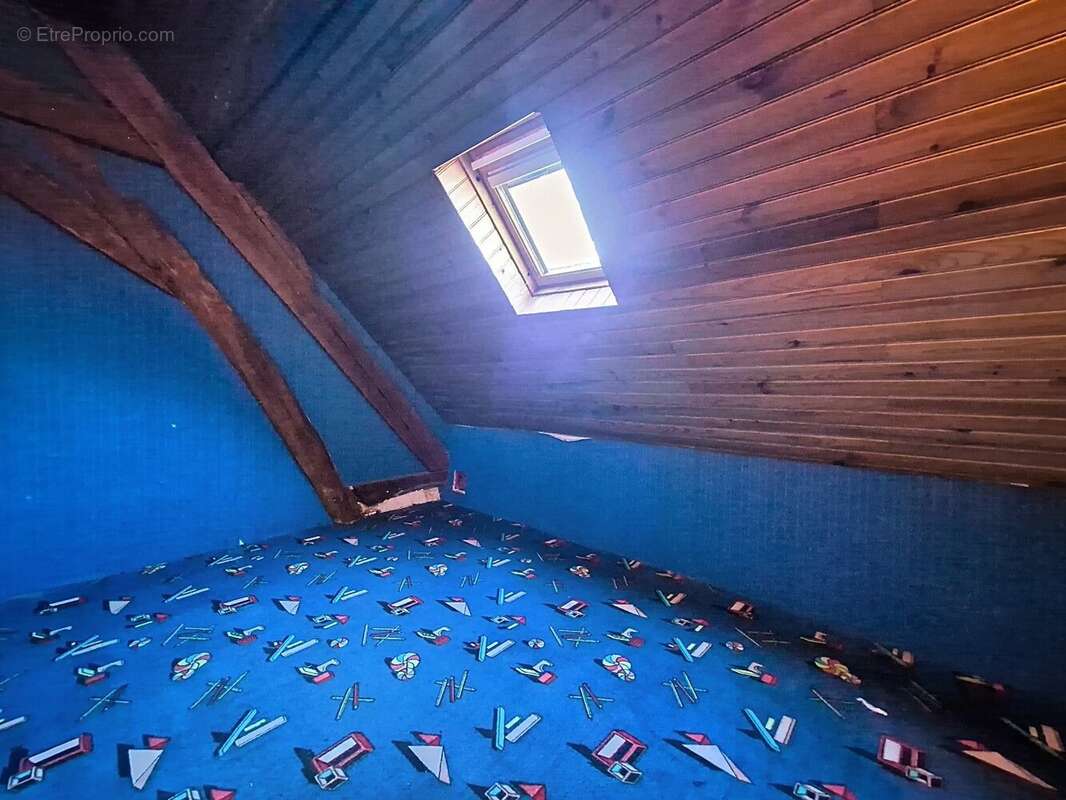 Maison à NOGENT-SUR-VERNISSON