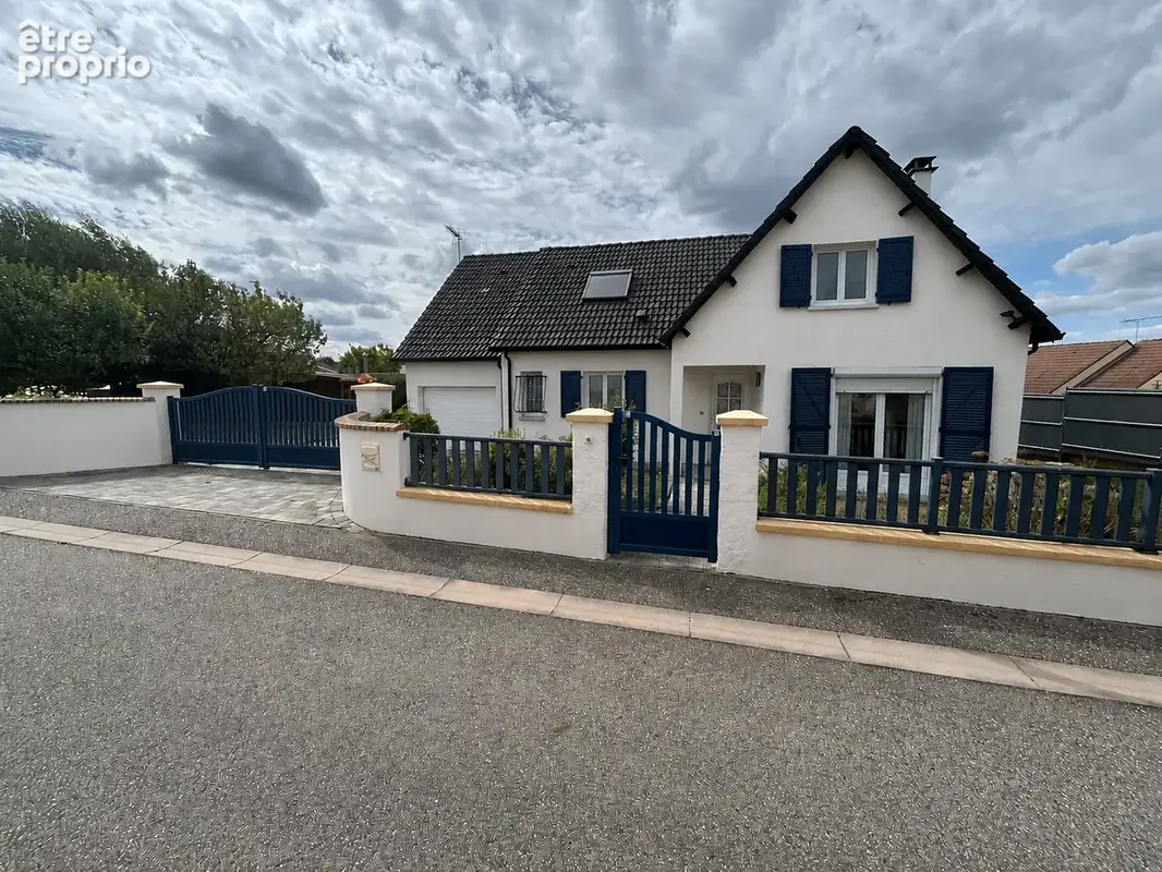 Maison à GONDREVILLE