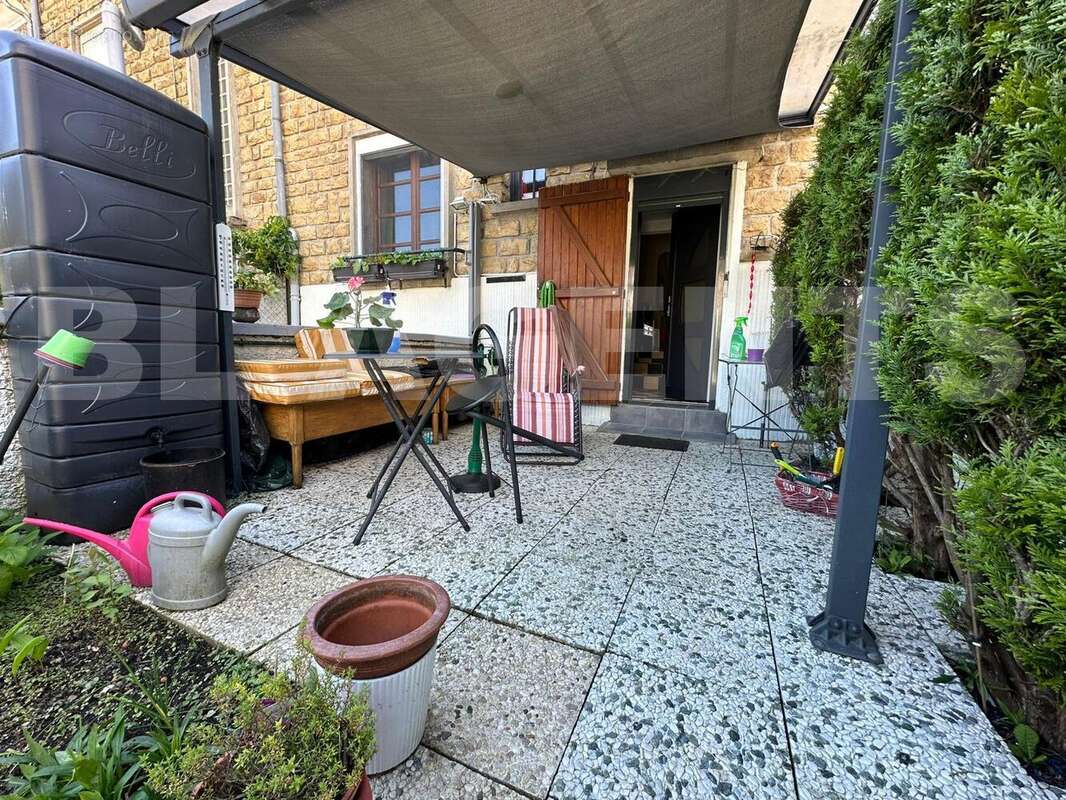 IMG-20250513-WA0017 - Maison à CARIGNAN