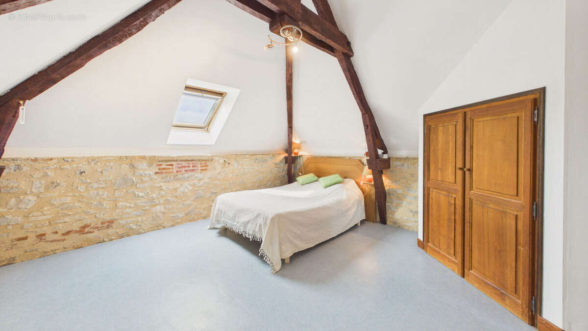 Maison Larroque-toirac 5 pièce(s) 185 m2 - photo 9