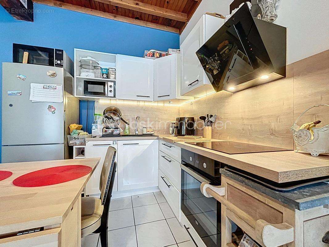 Maison à CUBZAC-LES-PONTS