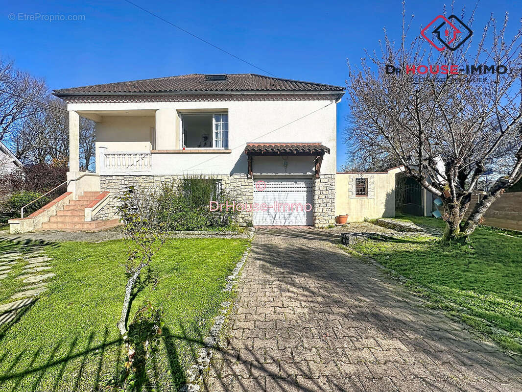 Maison à COULOUNIEIX-CHAMIERS