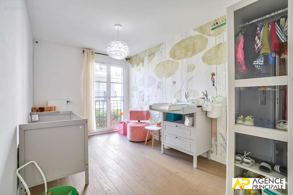 Appartement à MAISONS-LAFFITTE