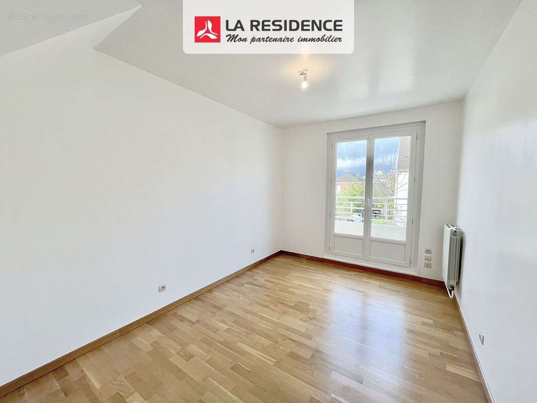 Maison à SAINT-OUEN-L&#039;AUMONE