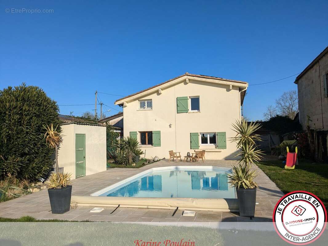 Maison à AMBARES-ET-LAGRAVE