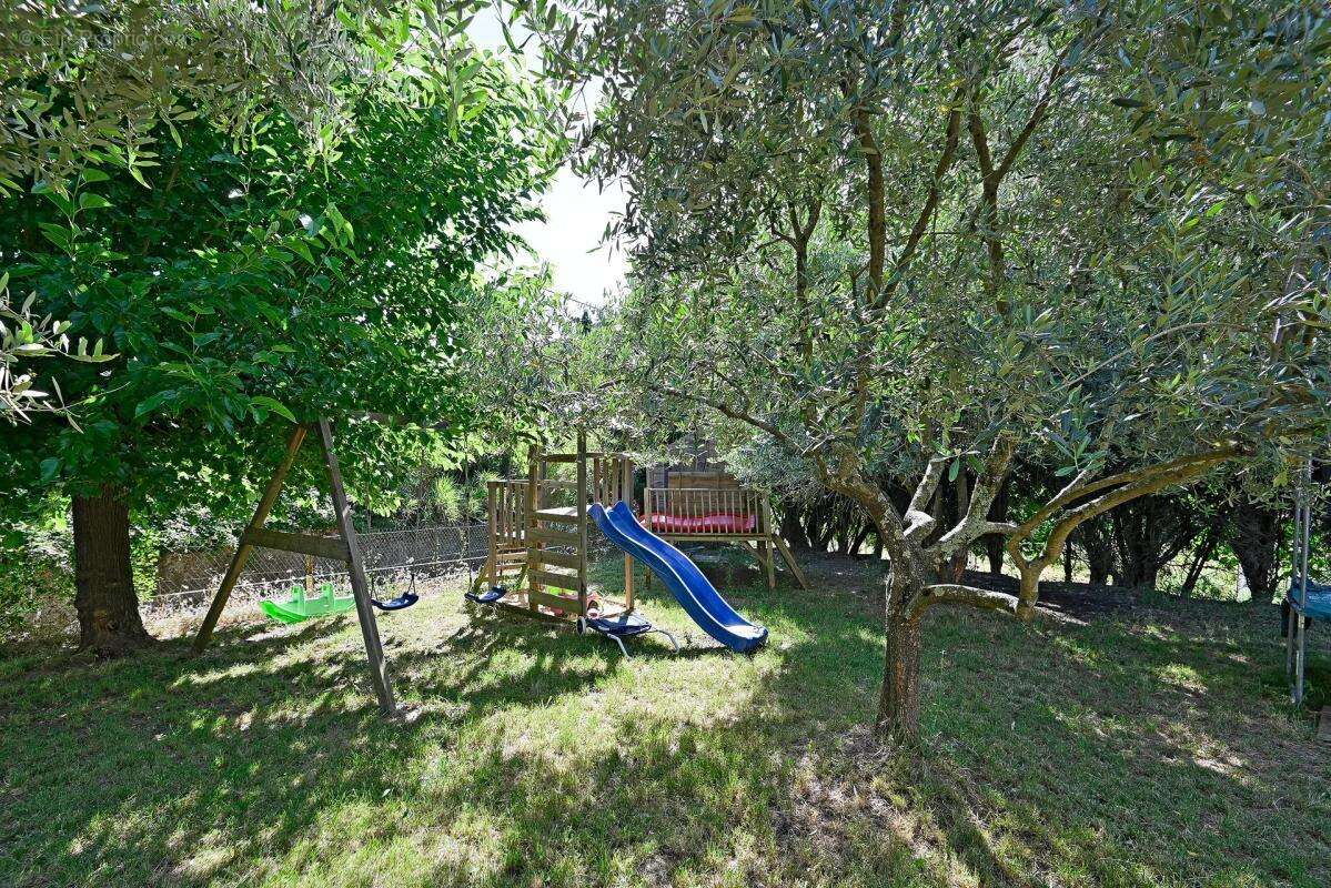 Maison de plain-pied à Alès + terrain  – Secteur Saint-Raby - photo 23