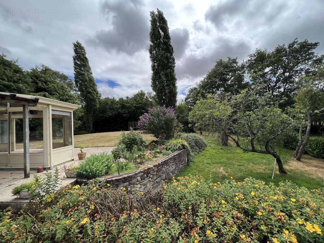 Maison 160 m² à Chantepie  - photo 2