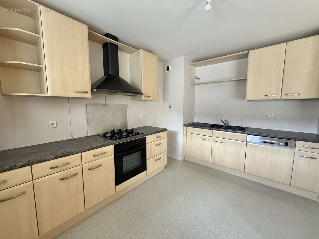 Appartement à NOYAL-CHATILLON-SUR-SEICHE