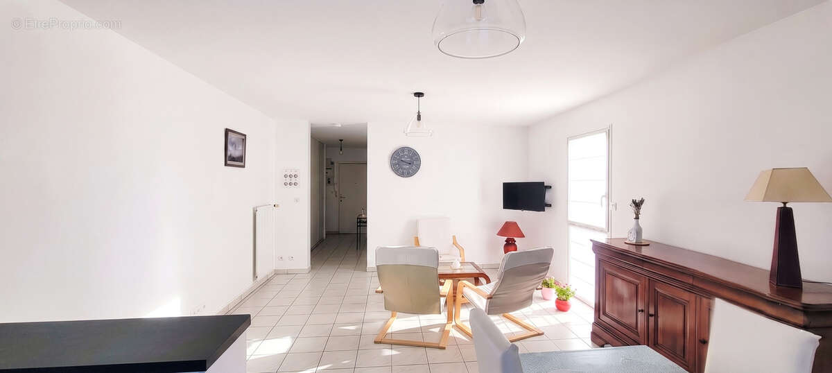 Appartement à SAINTE-LUCE-SUR-LOIRE