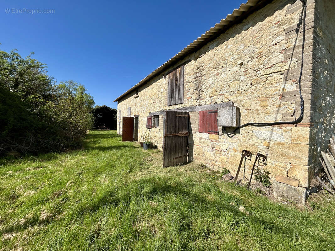 Maison à LAVIT