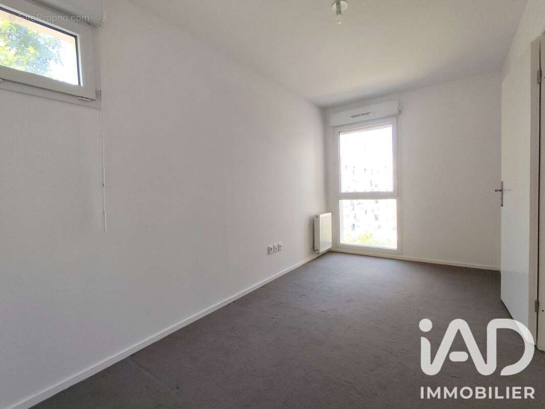 Appartement 61 m² à Arpajon  - photo 7