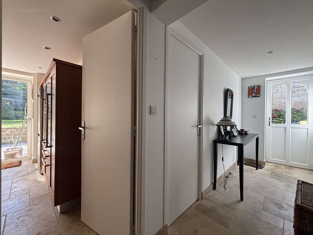 Maison à LE FRESNE-CAMILLY