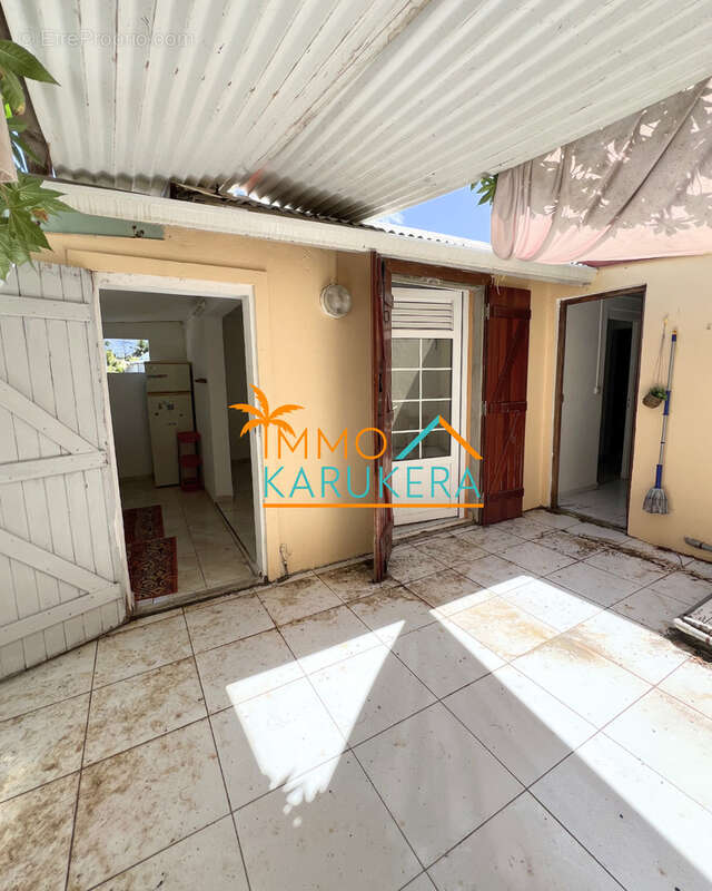 Maison à BASSE-TERRE