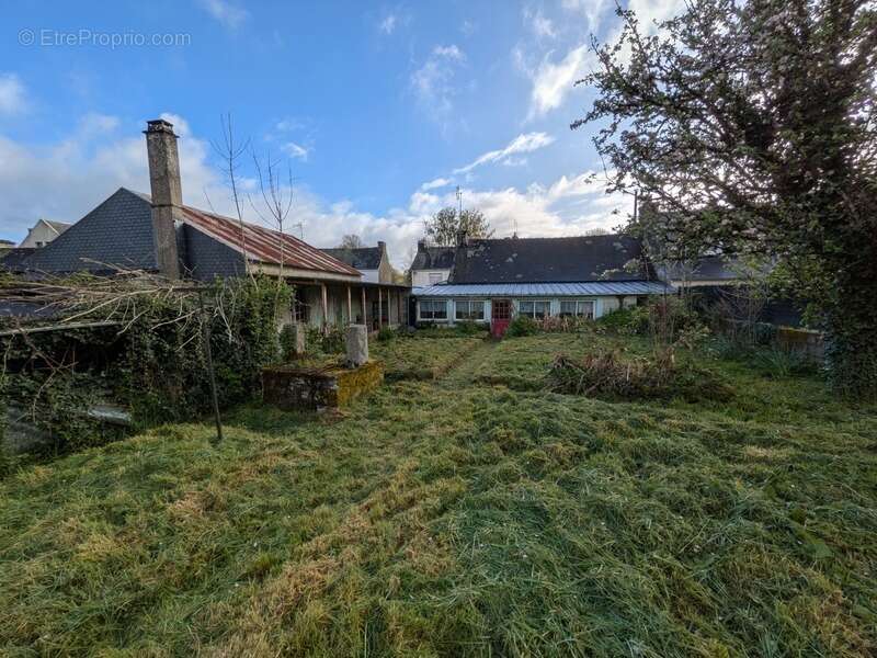 Plouray ensemble de 2 maisons de plain pied 110 m² garage attenant et dependance parcelle cloturee avec puits de 697m² - photo 21