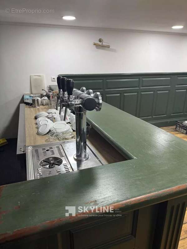 Commerce à MARSEILLE-1E