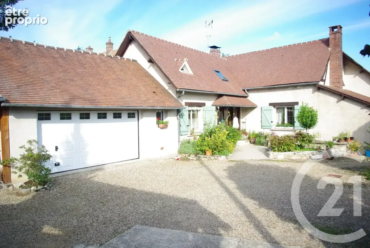 Maison 8 pièces 197 m² à vendre à Vernon (27200) - photo 2