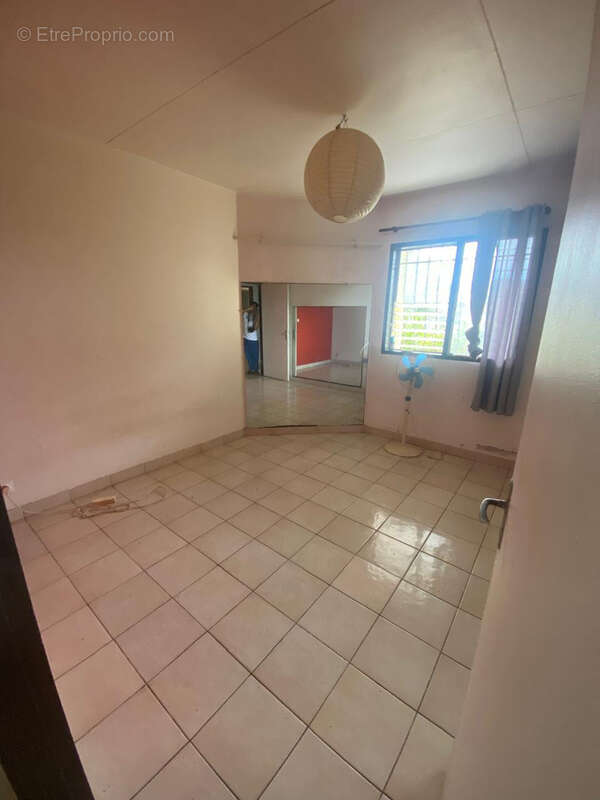 Maison à REMIRE-MONTJOLY