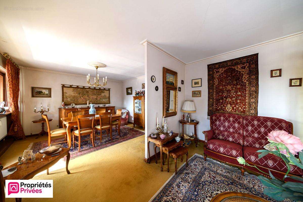Appartement à LONGEVILLE-LES-METZ